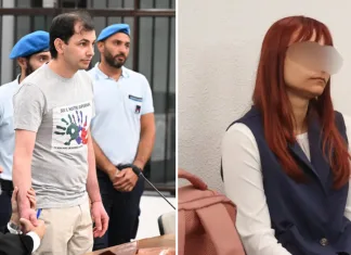 Soția criminalului român în serie din Italia i-a adus un cadou de la copii în tribunal. „Ești super-tatăl nostru” 1