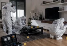 Român din Italia, găsit mort în locuința sa. Cea care a descoperit cadavrul este soția sa 1