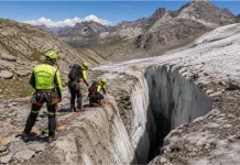 Doi români, găsiți morți pe un munte din Italia. Erau dispăruți de patru zile 1