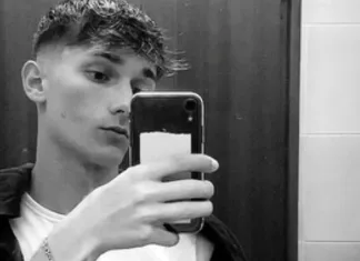 Florin, mort la numai 20 de ani într-un tragic accident în Italia. S-a izbit cu scuterul de un palmier 1