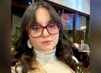 Tânără româncă din Italia, moartă la cinci zile după un accident rutier, deși fusese rănită aparent ușor doar la o mână 1