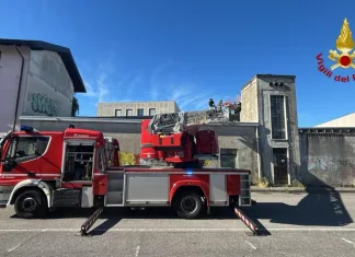 Român din Italia, infarct la locul de muncă, în timp ce se afla pe un acoperiș. Salvat de un coleg egiptean 1