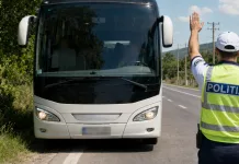 Control într-un autocar de pe ruta România–Italia. Ce au descoperit polițiștii în bagajele unor pasageri 1
