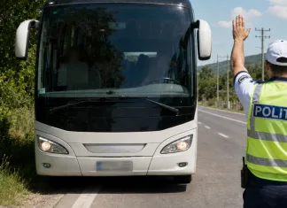 Control într-un autocar de pe ruta România–Italia. Ce au descoperit polițiștii în bagajele unor pasageri 1