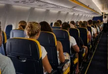 Pasager mort în Italia, în timpul aterizării unui avion. I s-a făcut brusc rău și a intrat în stop cardiocirculator 263df695-f259-4640-ac2e-286d0074e018