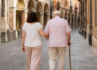 Badantă româncă din Italia, acuzată că s-a măritat cu bătrânul pe care îl îngrijea profitând de senilitatea lui. Prietenii pensionarului îi iau apărarea 637f588a-ed20-4eb6-84cd-b278db98902c
