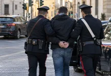 Urmărire ca în filme în Italia: român arestat după ce a fugit de carabinieri cu o mașină furată, folosită la un jaf 1