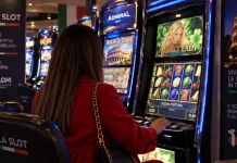 Româncă din Italia, acuzată că și-a convins iubitul să-i dea 58.500 de euro. O parte din bani ar fi ajuns la păcănele a1ece5e7-38a4-468c-b920-31aefa6e3ec7
