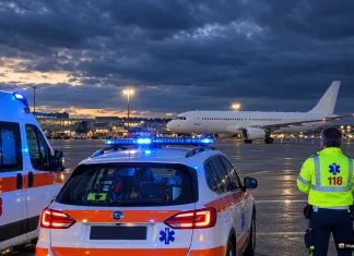 Alertă cu bombă într-un avion decolat din Italia. 93 de persoane debarcate după aterizarea de urgență 1