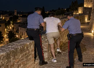 Tânăr român din Italia, salvat de la moarte în ultima clipă. Carabinierii au intervenit imediat 1
